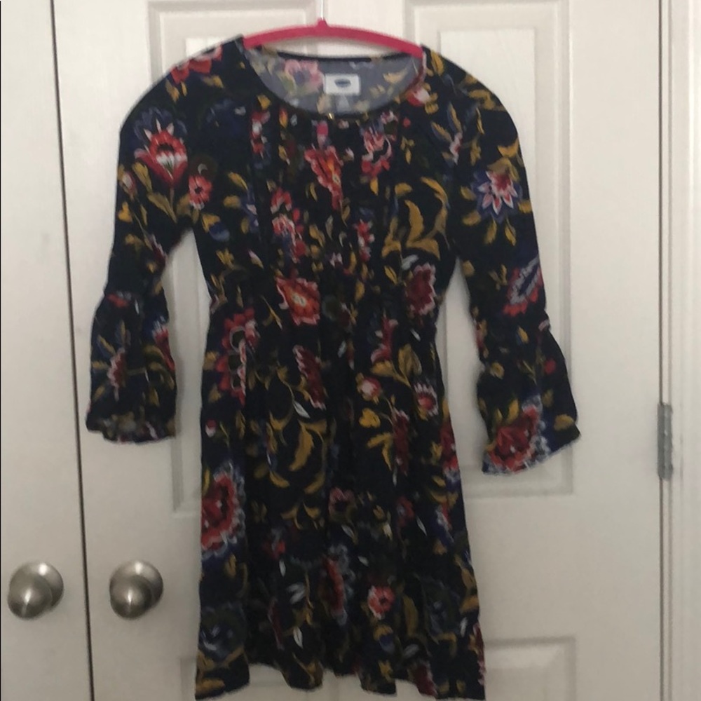 Old Navy flower print dress